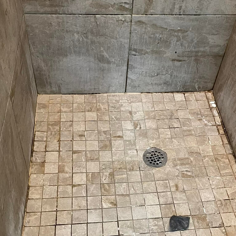 shower-before